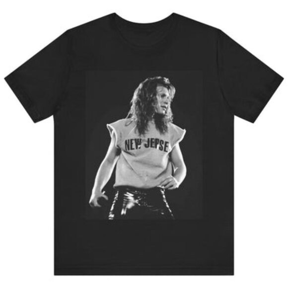 Tops - Retro New Jersey Graphic T-Shirt